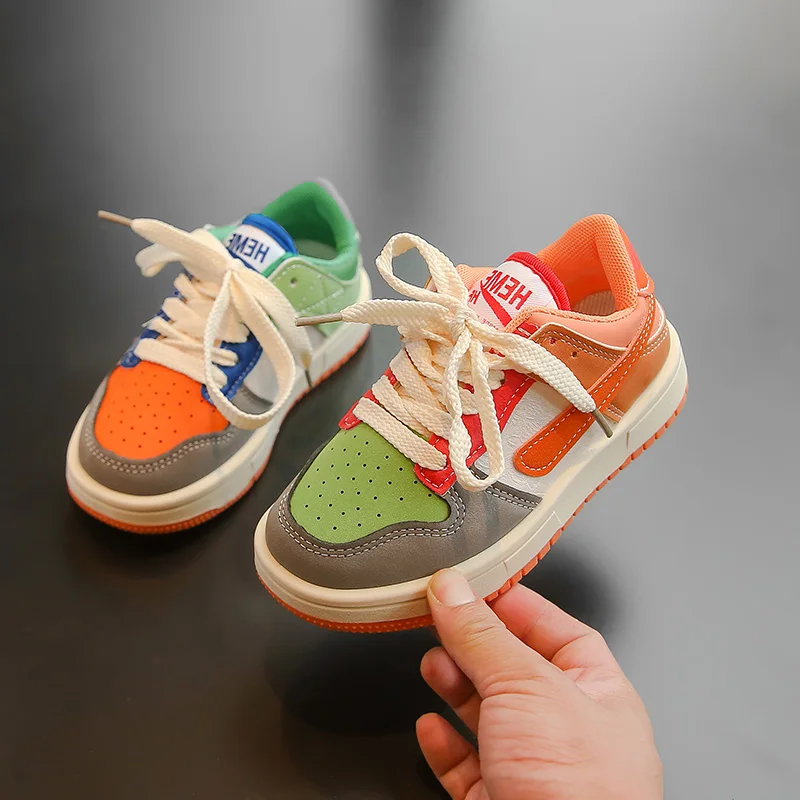 Detské topánky Detské tenisky Detské dievčenské šnurovacie šnurovacie topánky Dievčatá chlapec Hook Loop Soccer Trainers 2024 Autumn Teen Color Mix 38