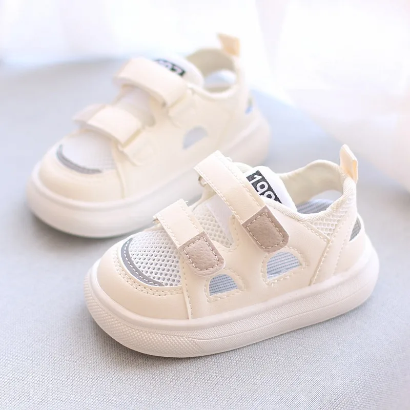 Detské športové sandále Summer Nový chlapec 'Dutlo Board Shoes 1-4 roky starý príliv Pohodlné sandále pre chlapec detské topánky Detské topánky