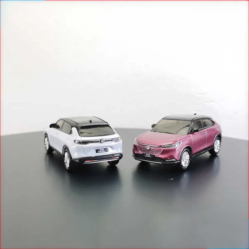 Die-Cast 1:64 Zliatina Vezel 2023 Simulácia SUV CAR Model statické ozdoby vianočné sviatky Fanúšikovia Zbierka Suvenír