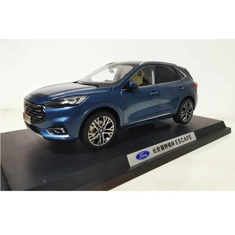 Diecast 1:18 Stupnica Ford Escape zliatiny Zbierka automobilu Suvenír Display Ozdoby