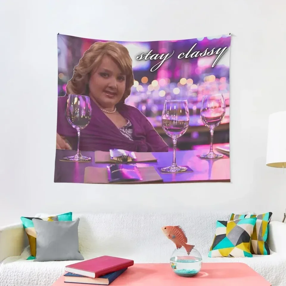Dievča Gibby v bare: Zostaňte elegantné tapisérie estetické domáce dekorácie tapety tapestry