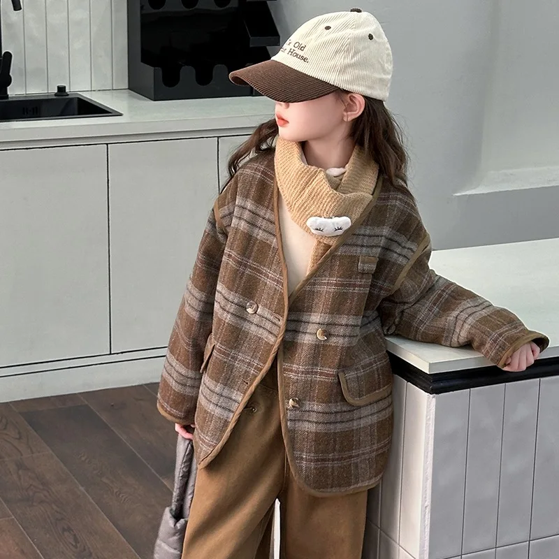 Dievčatá Khaki Plaid Wool Coat Detský 2024 Nová jeseň zimná móda Jednoduchý neformálny teplý kabát Kórejský jednoduchý štýl oblečenie