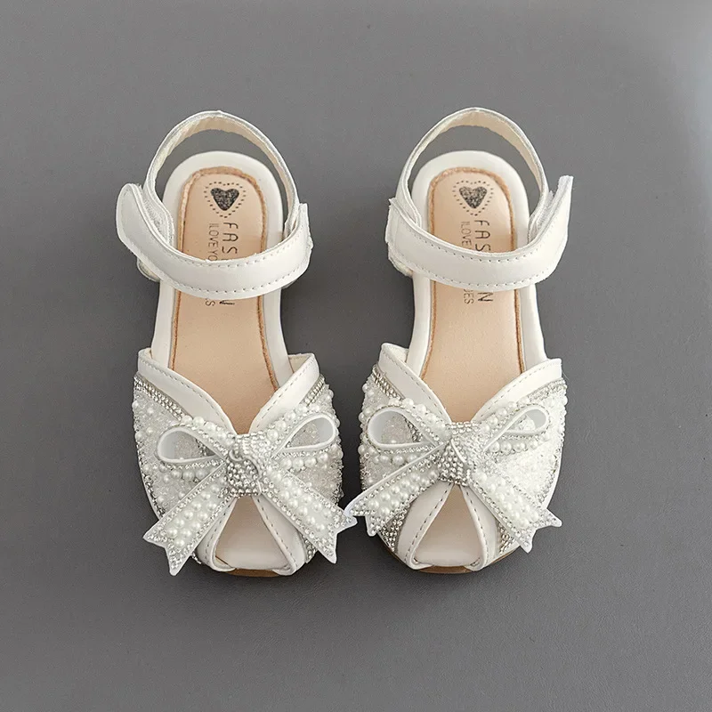 Dievčatá princezná šaty sandále letné elegantné detské svadobné hostiny Ploché sandále móda perla bowtie deti elegantné kauzálne sandále