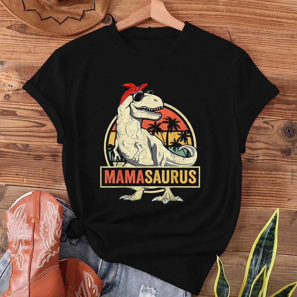 Dinosaur mama chôdza pod kokosovými stromami na pláži Krátke rukávy tlačené neformálne ženy Men Tričko