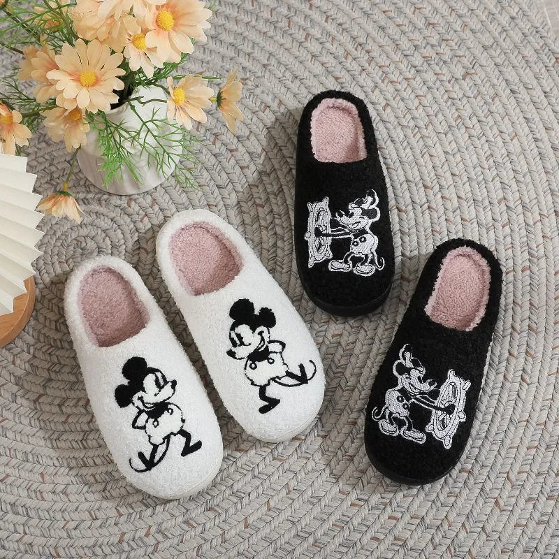 Disney Autumn a Winter Mickey Mouse Pary Pánske a dámske vyšívané vyšívané domáce nekĺzanie