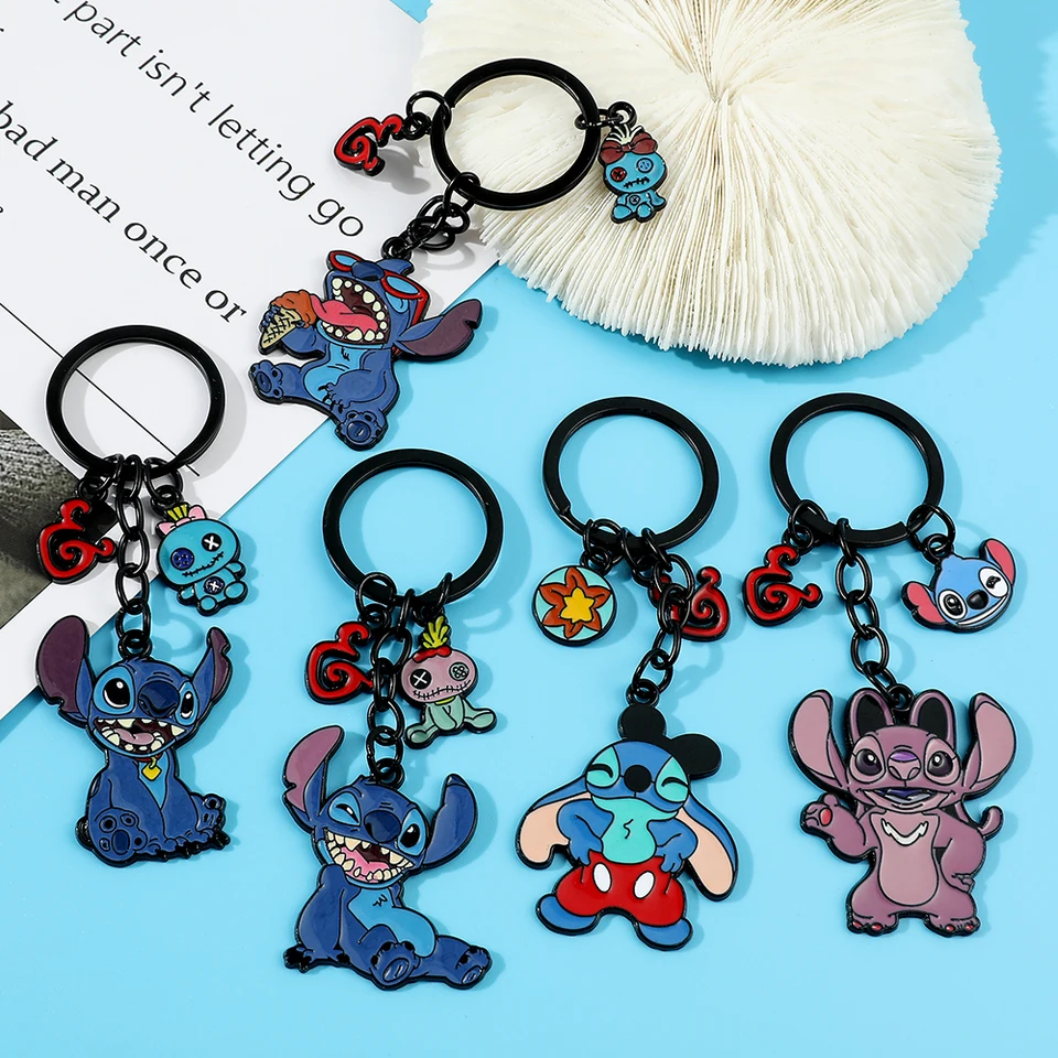 Disney Cartoon Lilo a Stitch Keychain Metal Enema Stitch prívesok Keyrings Kawaii Anime postava Kľúčový držiak na zavesenie darčekov