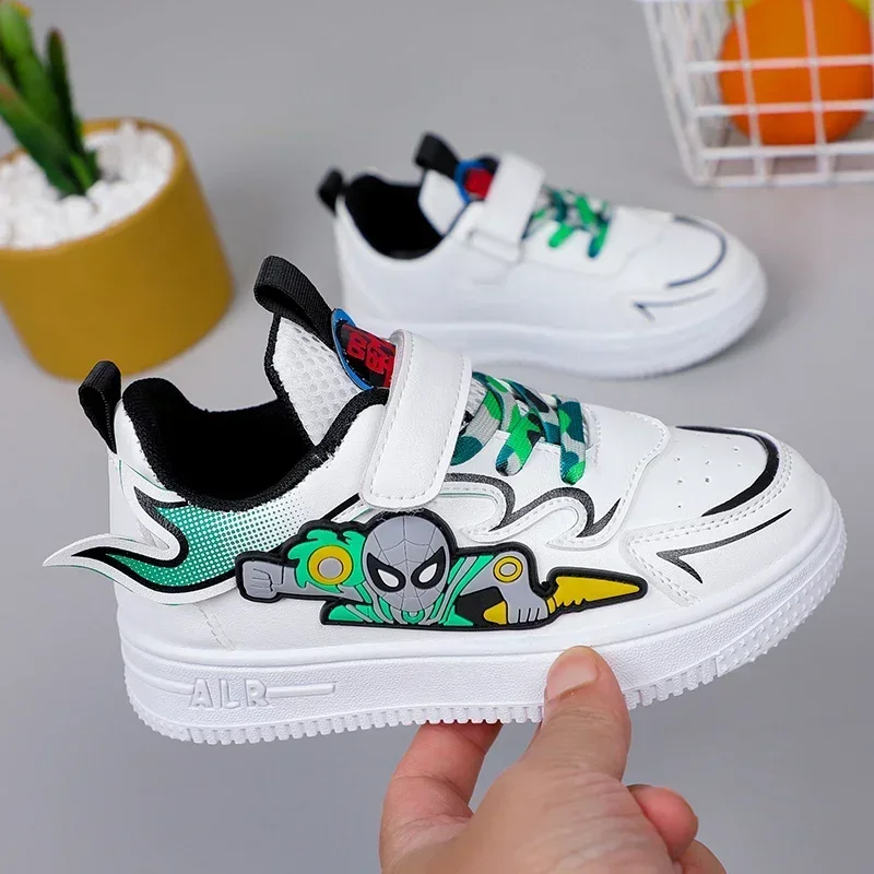 Disney Cartoon Spiderman deti Príležitostné športové topánky Kids Trend Trend Malé biele topánky Spring jeseň módne priedušné tenisky
