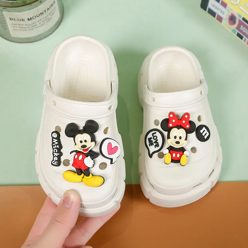 Disney Childal's Sandals Female Hollow Boy Cute Baby Mickey Minnie Mouse Cartoon Študenti Študenti Husté podrážky veľkosti 24