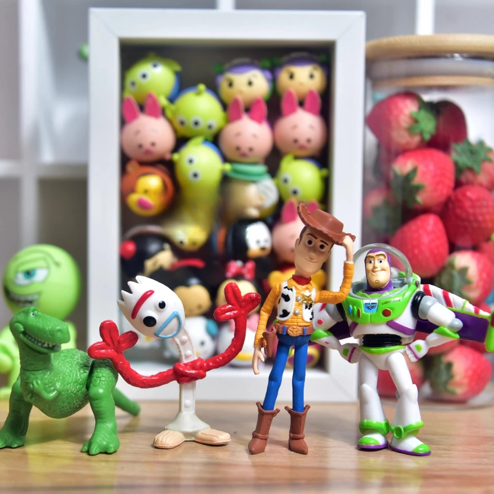 Disney Toy Story 4 Woody Buzz Lighty Forky Rex Action Figures Zbierka Mini Dolls Kids Hračky Model pre deti darček