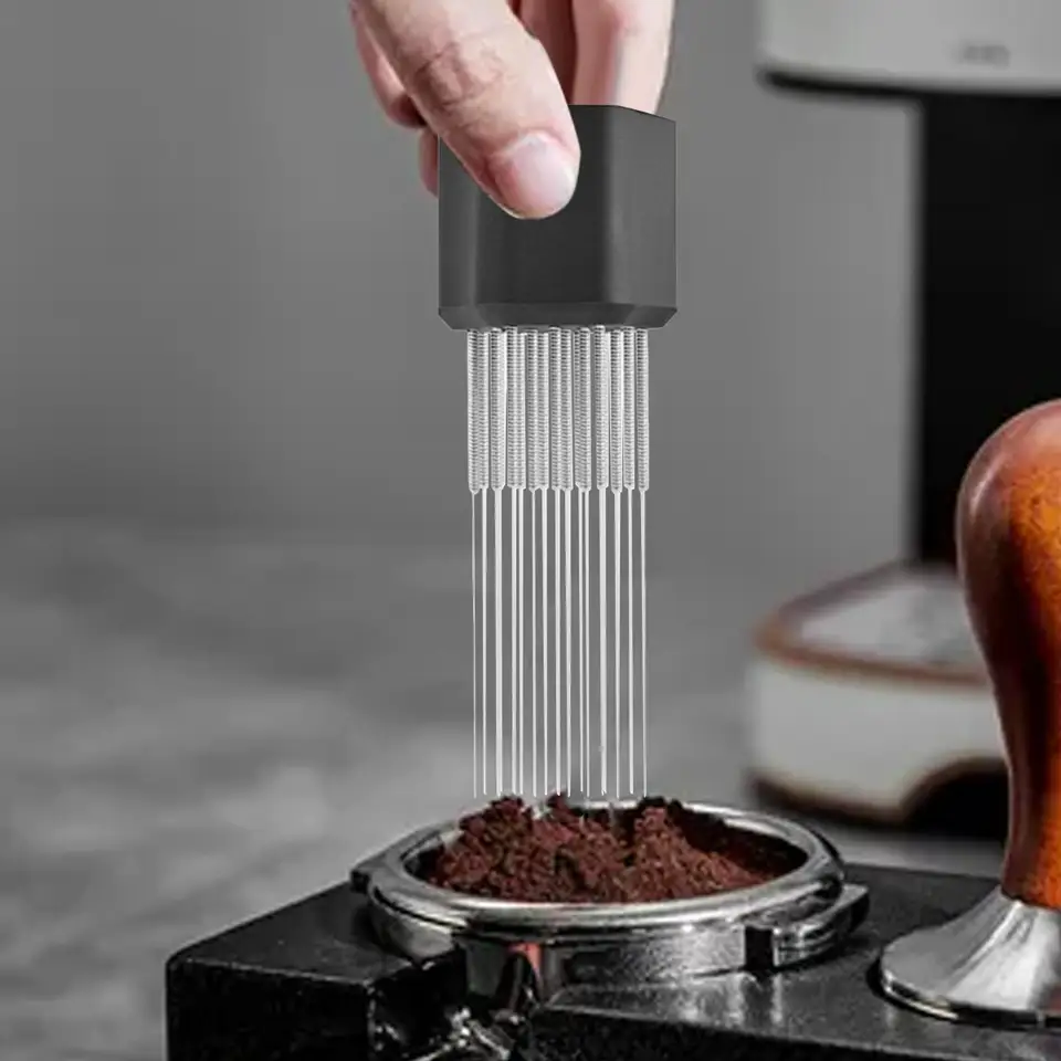 Distribučný nástroj na espresso