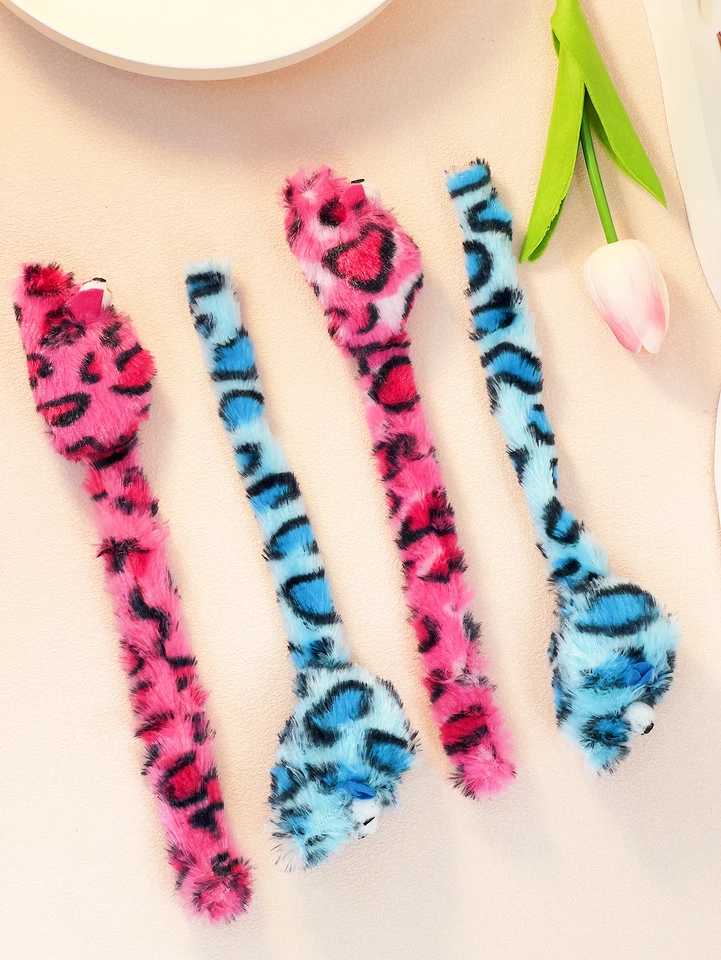 Dlhodobo vyplnená plnená mačková mačka hračky s mačkou Tray Tail má šustú interaktívnu zábavu od hračky Hi Cat Toy