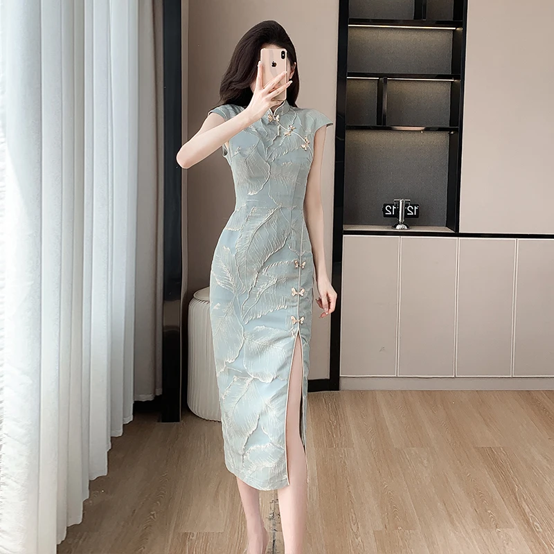 Dlhá štrbina chudá cheongsam 2024 Nový čínsky štýl Vylepšený retro qipao elegantné čipkové čipky pre ženy pre ženy