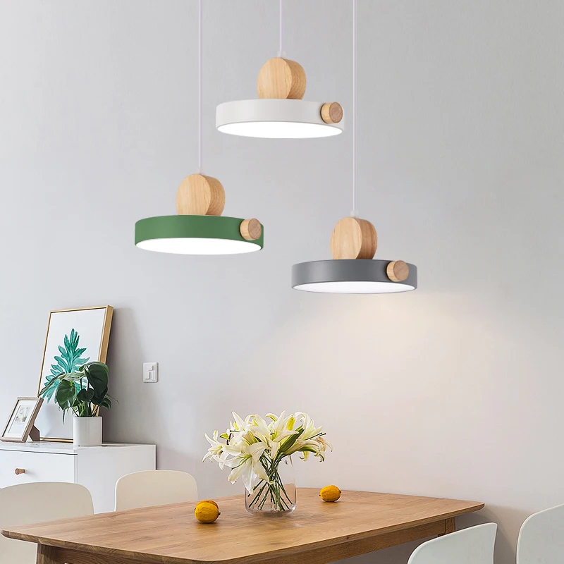 Domácnosť vedená vnútorným lusterom moderná domáca spálňa obývacia izba Bar svetlo Trojtónové stmievanie dekoratívny osvetľovací luster