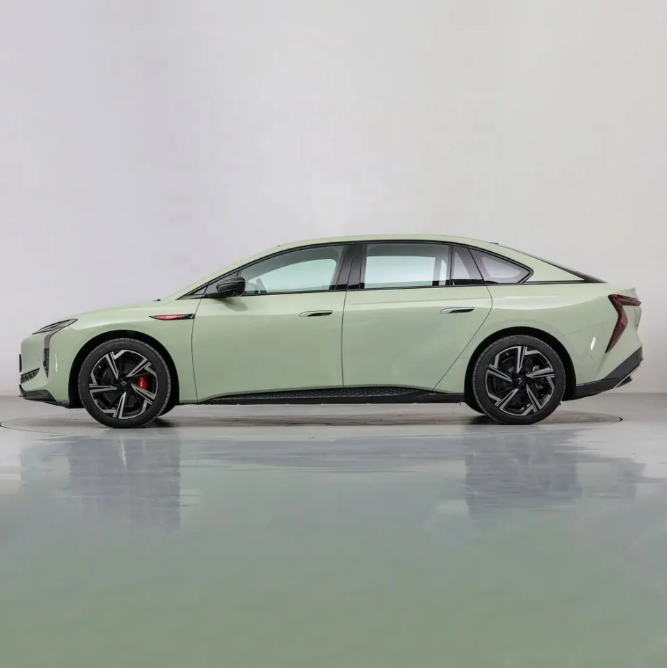 Dongdong BYD E2 2023 Luxusný čistý elektrický vozidlo Vysoko rýchlosť BYD E2 Elektrický automobil 2023 Comfort 405 km rozsah 4x4 ev automobilov