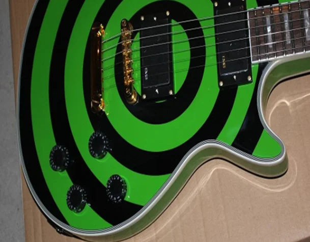 Doprava továrne Predaj 6 reťazcov EMG Pick-up Wylde Bullseye Green Black Circle Electric Guitar Guitar