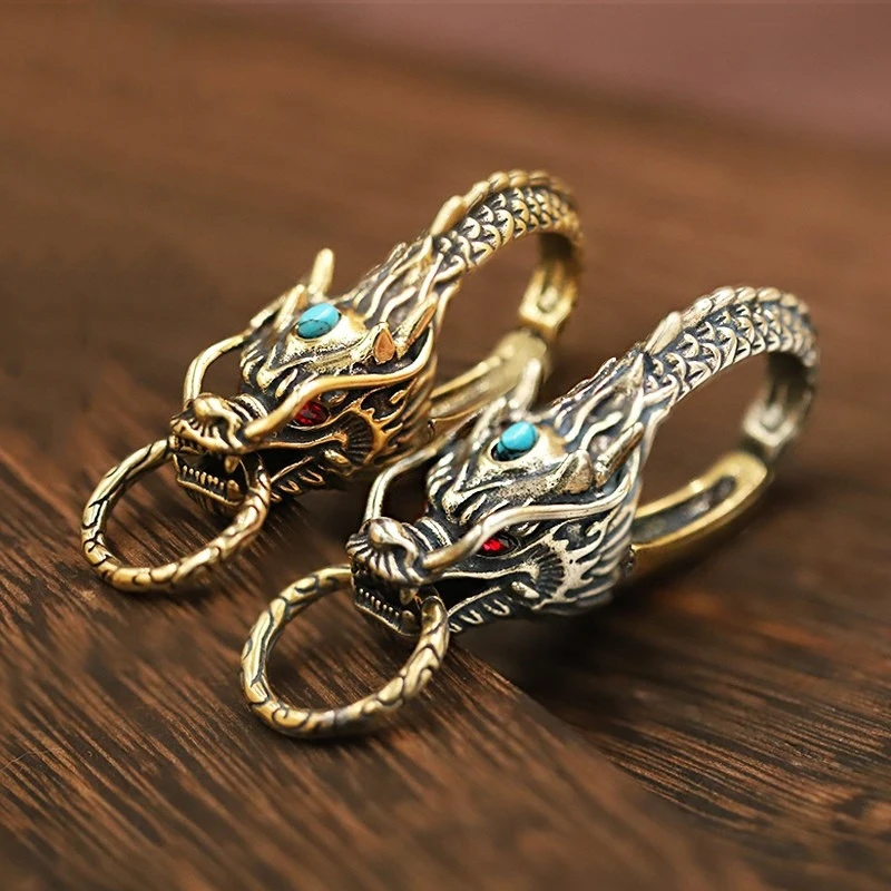 Dragon Head Keychain Vintage feng shui čínsky drak korálkový prsteň kľúča Veľa šťastia držiak na kľúče