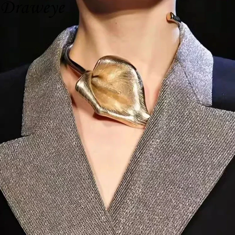 Draweye kvetinový náhrdelník pre ženy nepravidelný vintage palác štýl ins módne šperky banket elegantné goliere para mjer
