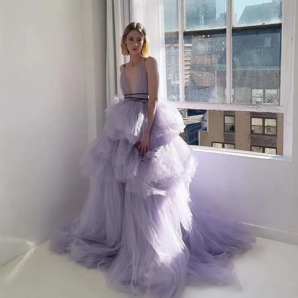 Dream Lavender Backless Puffy Tulle dlhé šaty na večierok objemný tulle tulle svadobné šaty