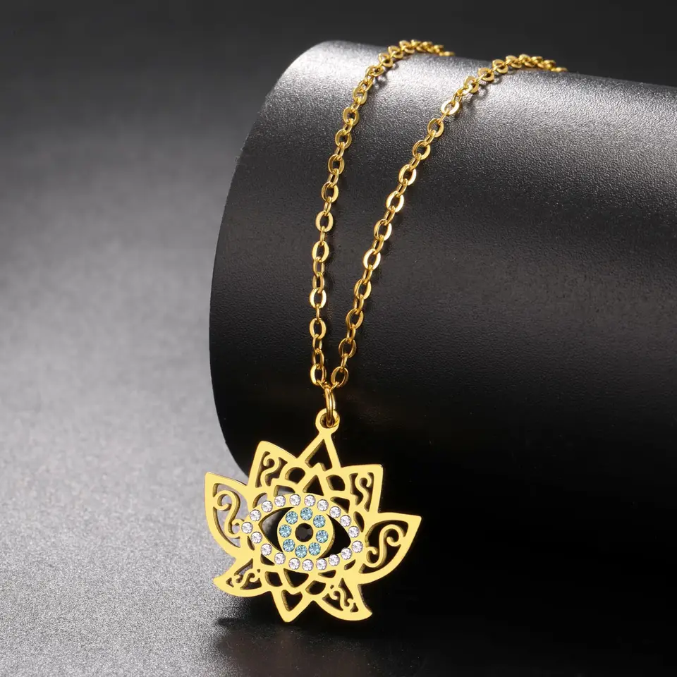 Dreamtimes Evil Eye Gericle pre ženy Lotus Ochrana Prívesok Náhrdelník z nehrdzavejúcej ocele Lotus kvetiny kúzlo Náhrdelné šperky