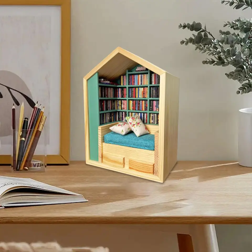 DRUBLE ZÁKLADNOSŤ ZÁKLADNÁ ZÁKLADNÁ ZÁKLADNOSŤ ZÁKLADNOSŤ FIGURINE Drevená miniatúrna kniha