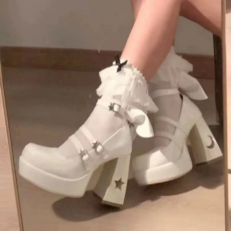 Dámska Mary Jane vysoké podpätky topánky Spevná farba patentovaná kožená topánka Butterfly-uzlové spopnížky topánky Luxusné značky Dámy topánky