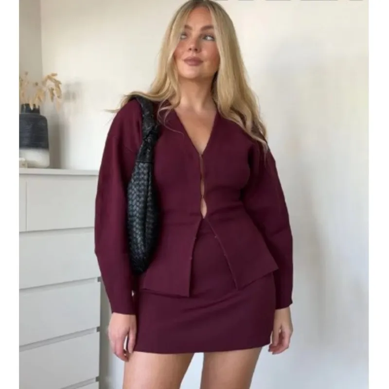 Dámska pletená bunda sukňa sukňa s dlhým rukávom V-krk na krk sa bunda Stretch s vysokým pásom pleteným pleteným A-line Mini sukňa dámsky oblek