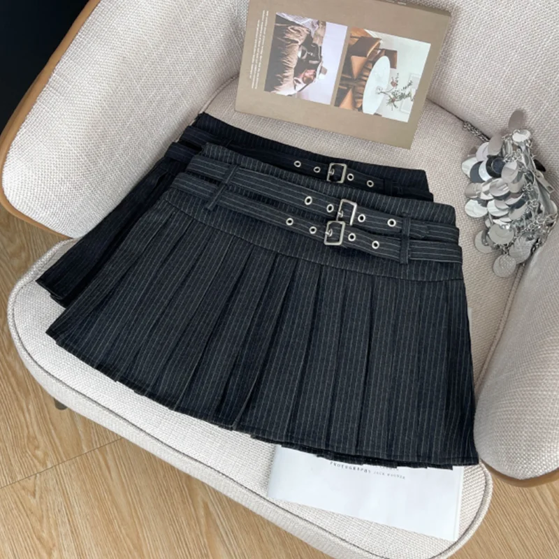 Dámska pruhovaná sukňa y2k japonský harajuku High Street Office College 2000. rokov retro a-line mini sukňa oblečenie 2025 čierna