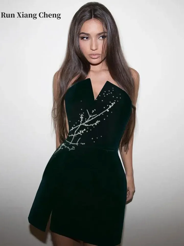 Dámske formálne šaty leto nové čierne zamatové rozdelenie luxusné štíhle šaty sexy elegantné a elegantné krátke temperamenty krátke šaty