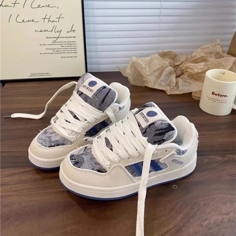 Dámske tenisky Zapatillas de Mujer 2024Designer Vestrabilné módne príležitostné skateboarding topánky Priedušné športové bežecké topánky