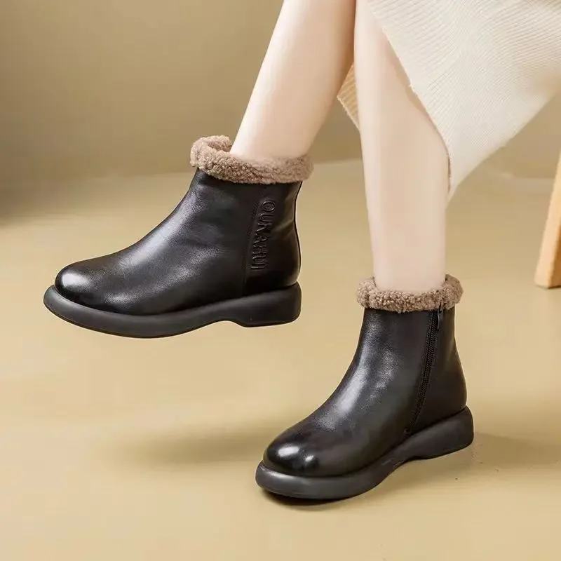 Dámske topánky na platforme Slip Chunky Platforma plus teplá zima 2025 Dámske snehové topánky Novinka elegantná a módna návrhárka luxusná práca