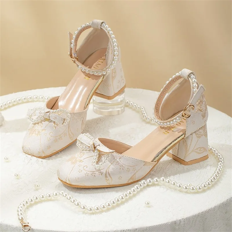 Dámske topánky v čínskom štýle 2024 Summer Vintage Square Toe Vyšívané vysoké podpätky Dámy Luxusné elegantné elegantné topánky Mary Jane