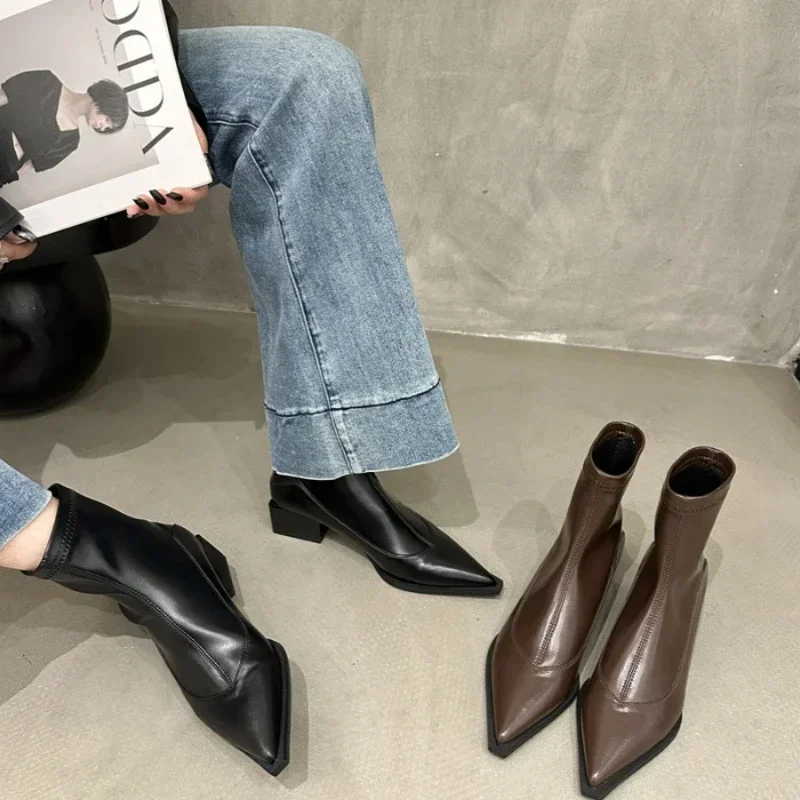 Dámske špicaté nohavice Chunky Mid Päty módne topánky módne krátke topánky Dámske rukávy Sto ženských topánok