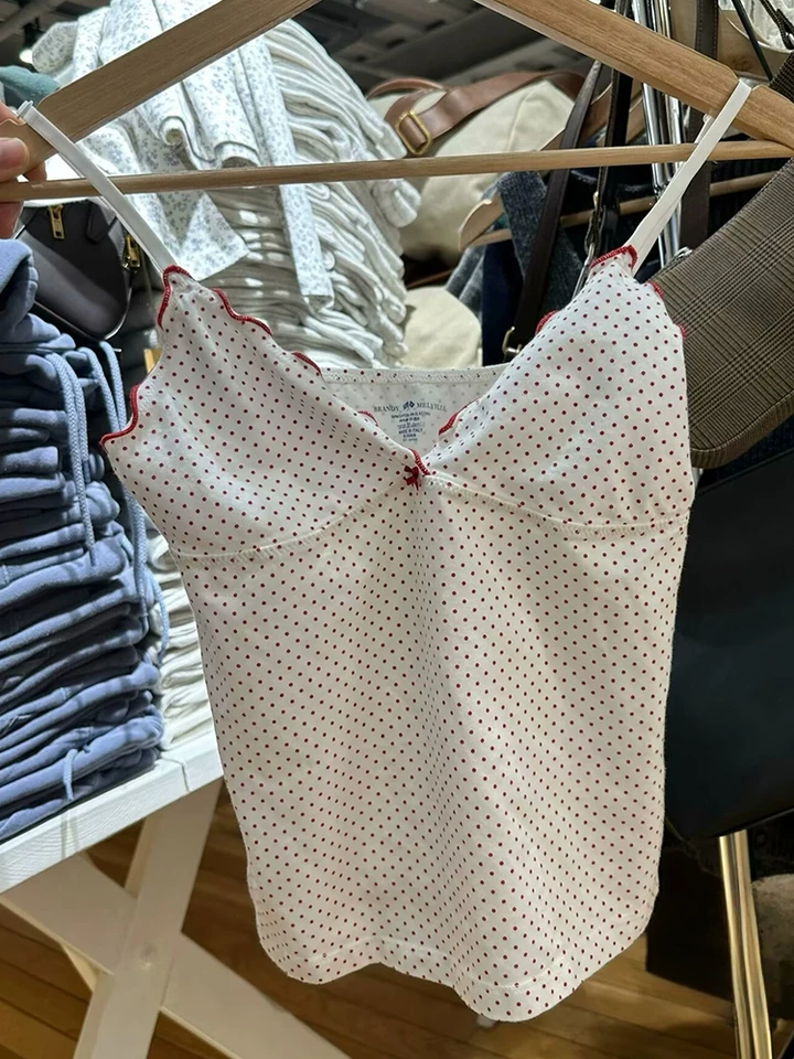 Dámsky Y2K New Red Polka Dot Bow Camisole Sexy V -krk Slech bez rukávov Slim Tank Top Top Tink - Sladká, roztomilá a preppy základná vesta