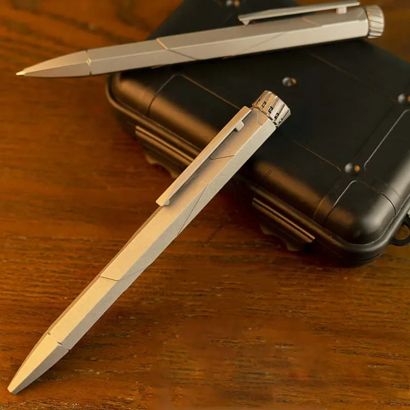 EDC Titanium Alloy Pen s kolekciou písanie multifunkčných prenosných outdoorových nástrojov EDC