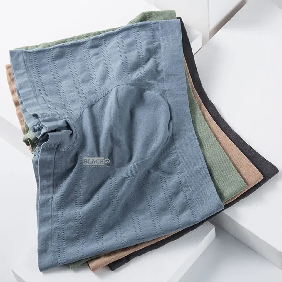 Elastické sexy stredne vodoté plné farebné fitnes vzor nylonových šortiek Muži spodné prádlo priedušné boxer