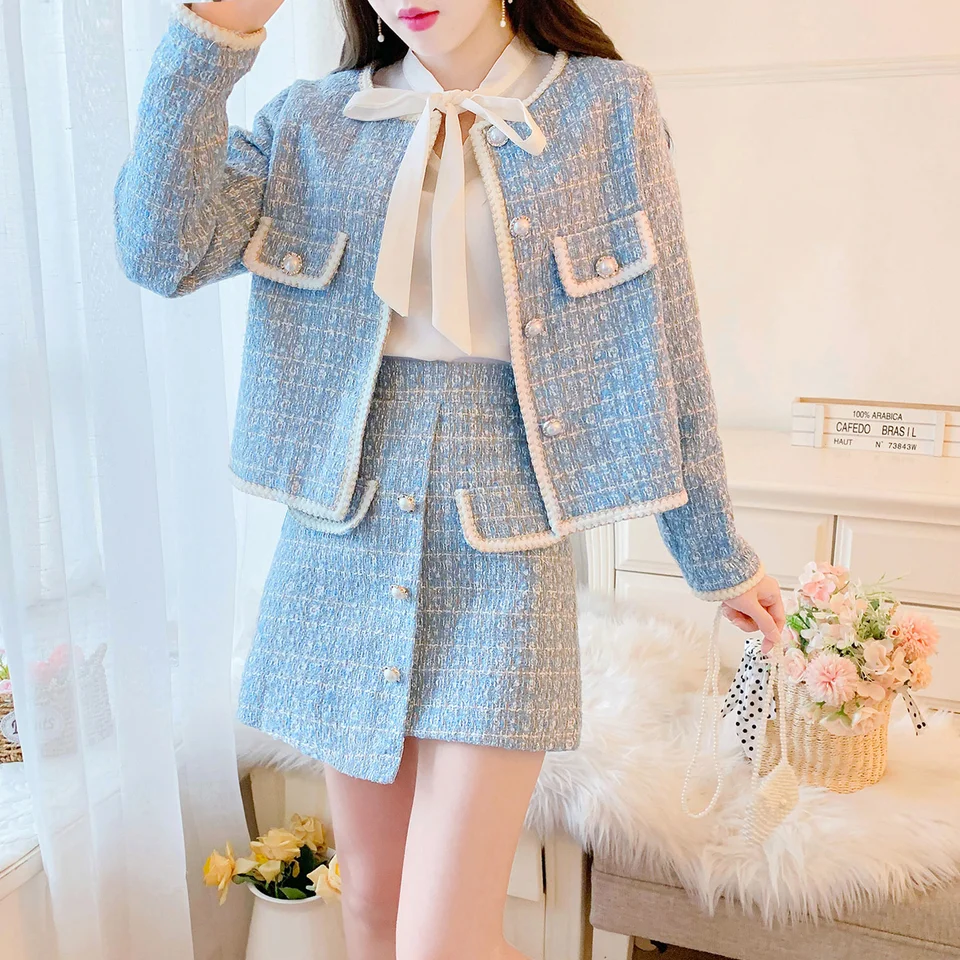 Elegantné modré/čierne obleky Tweed pre ženy vysokokvalitné perlové gombíky Krátky kabát nepravidelné sukne s dvoma kusmi