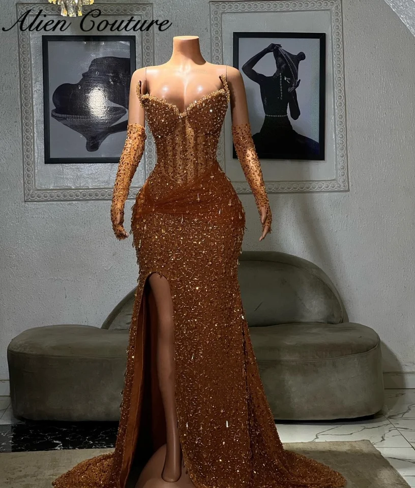 Elegantné zlaté večerné šaty Narodeninové oslavy Čierne dievčatá korálky Diamanty Šaty pre ženy luxusné plesové šaty prispôsobené