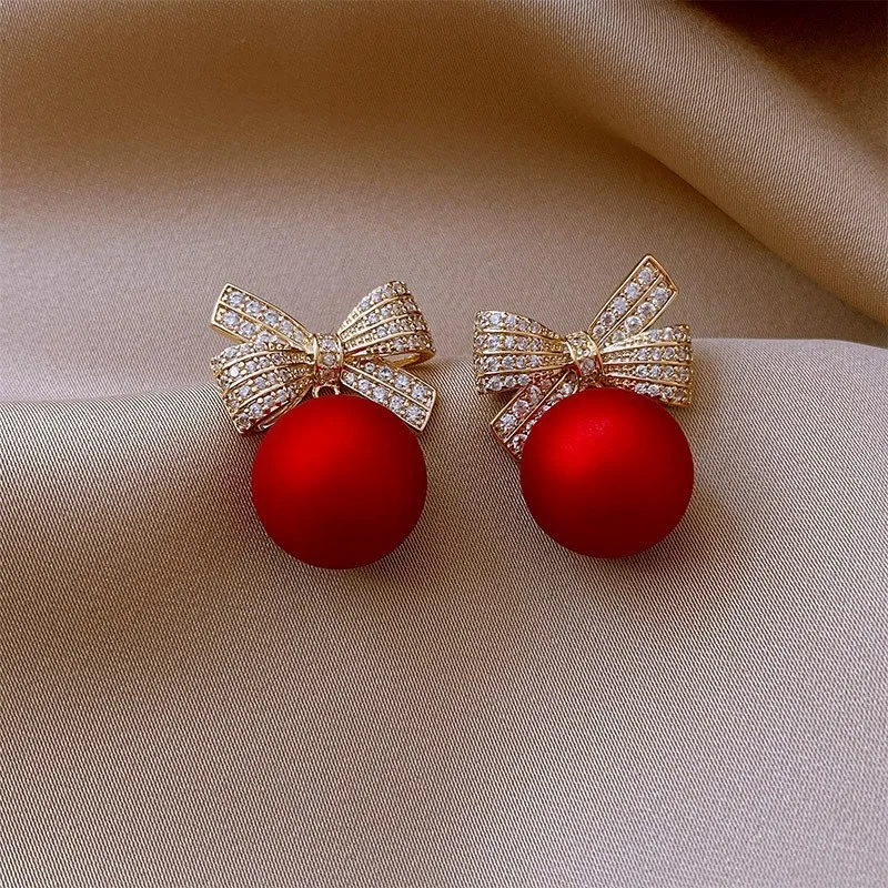 Elegantné červené pearl Bowknot Stud náušnice pre ženy dievča vianočné šperky sladké srdce guľa Krištáľ kvapky piercing vianočné party darček