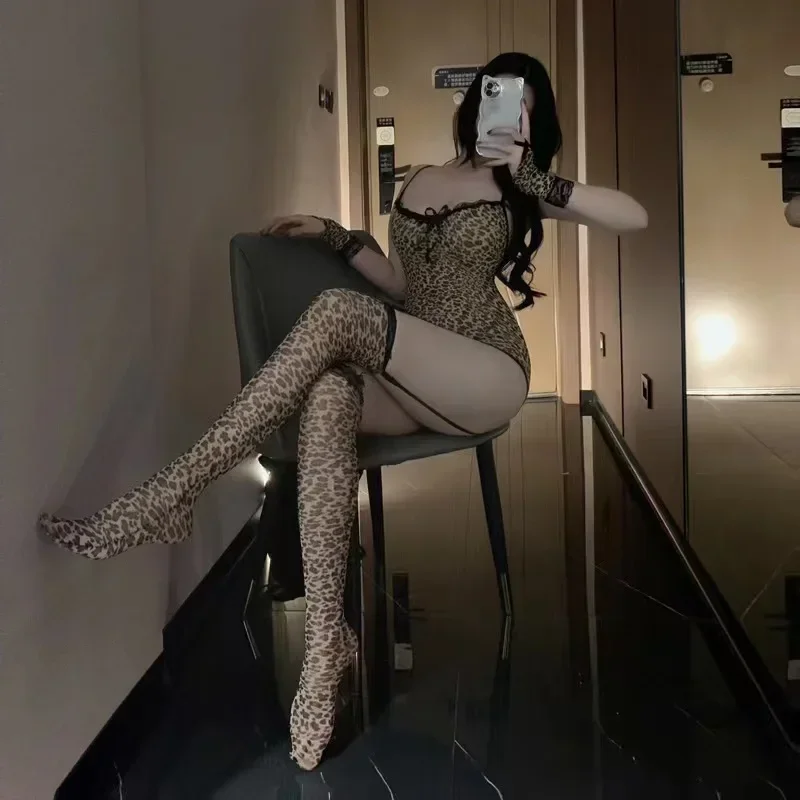 Erotické sexy spodné prádlo Bodysuit Ženy Teddy Leopard Cat Cat Girl Cosplay kostýmy anime slúžka Láska Live Temptation Uniforma s ponožkami