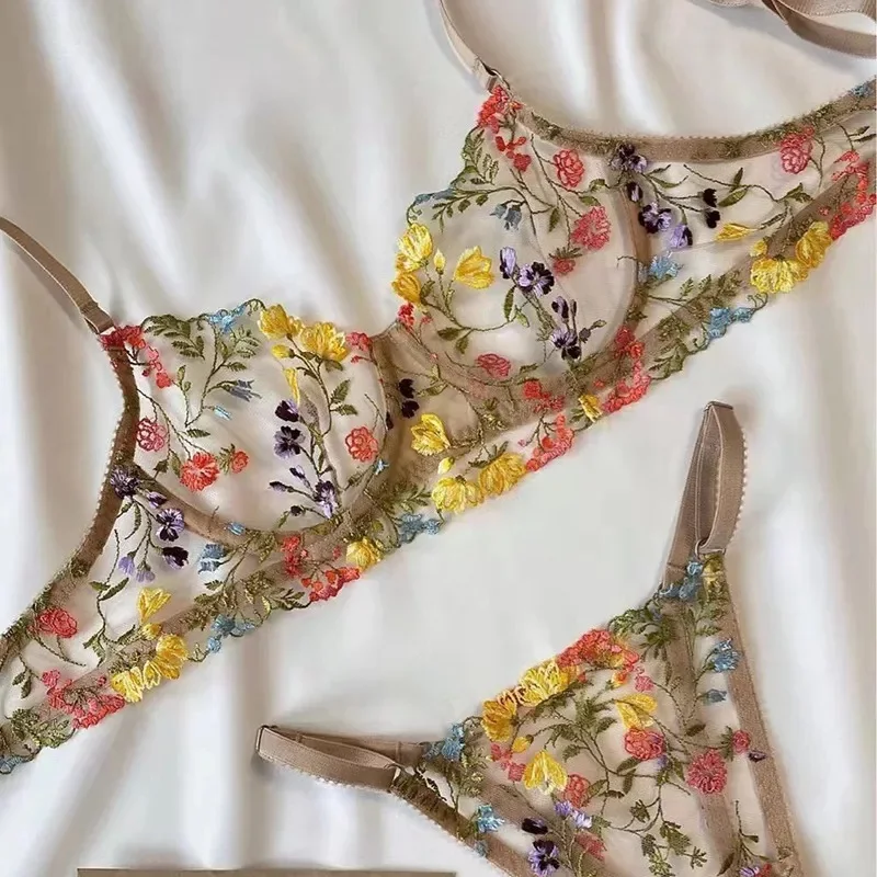 Erotické výšivky boho babydoll zmyselné spodné prádlo čipky 2024 podprsenka pre ženy spodné prádlo Intímne sexy kostýmy podprsenka a nohavičky