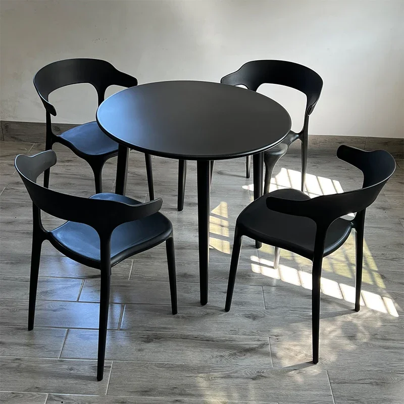 Estetické čierne nohy kovový okrúhly stôl Malé kempingové apartmány Minimalistické mesa de comedor vstupný nábytok