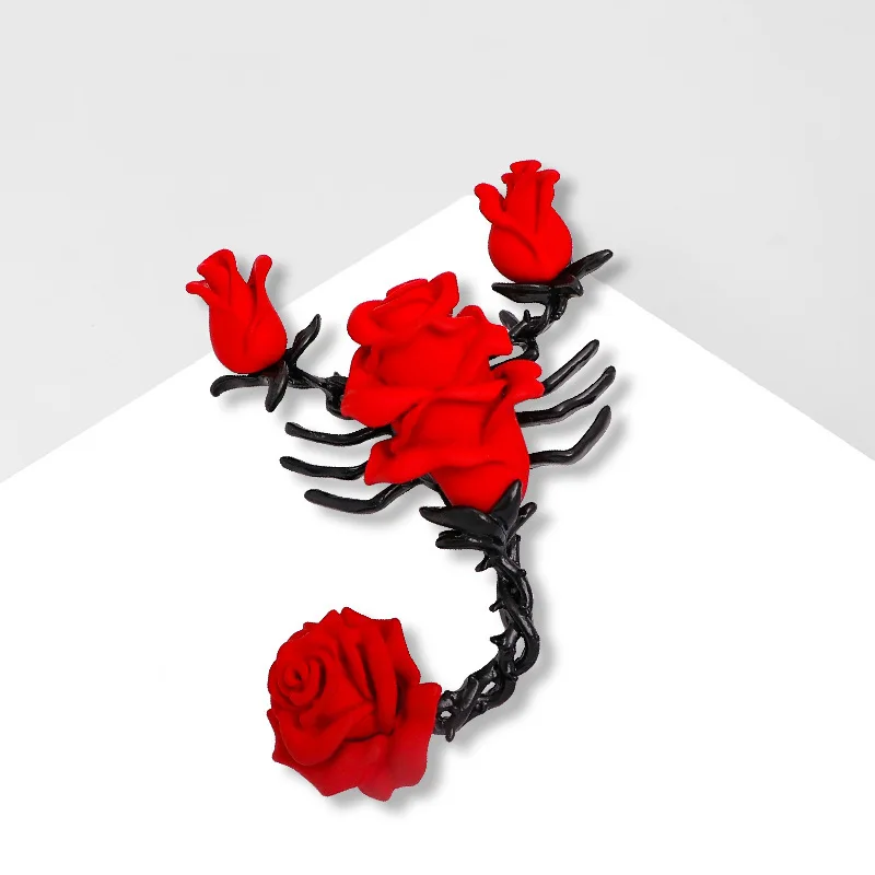 Európska a americká retro prispôsobená kreatívna kreatívna brošňa kvapka ropy Scorpion Rose Brošňa zliatiny