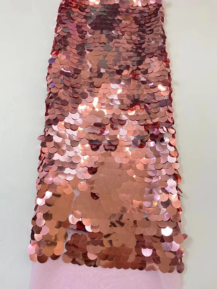 Farebné veľké rybie tkanina Lermaid Morská panna Flitrová látka Lace Cloth Wedding Clothing Tkanina Illuminant na večierku