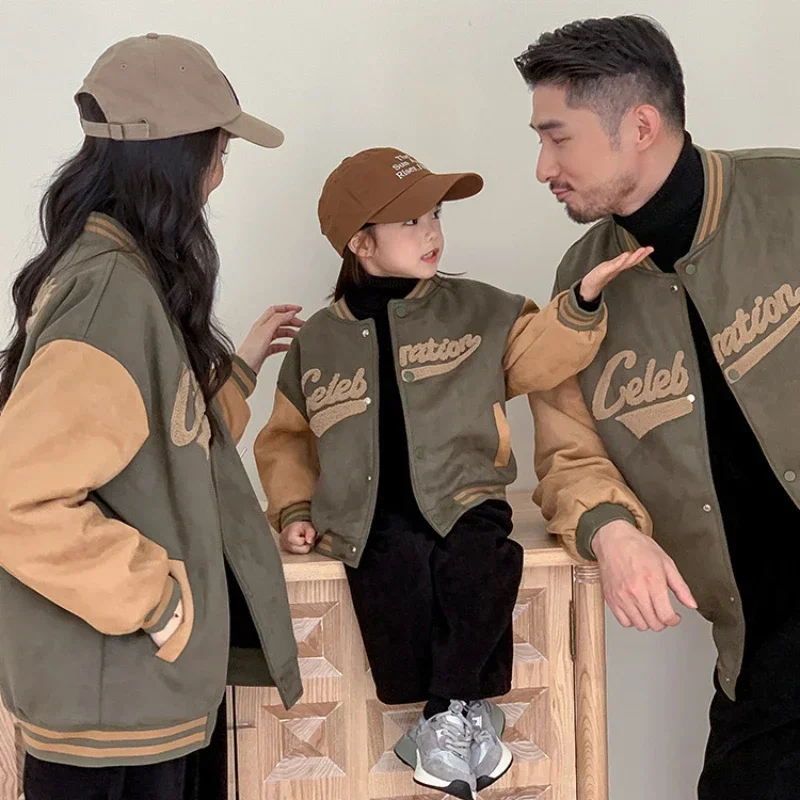 Fashion Family Winter Warm Hustý bombardér Matka a dcéra zodpovedajúca baseballovému kabátu Kórejský otec a syn oblečenie