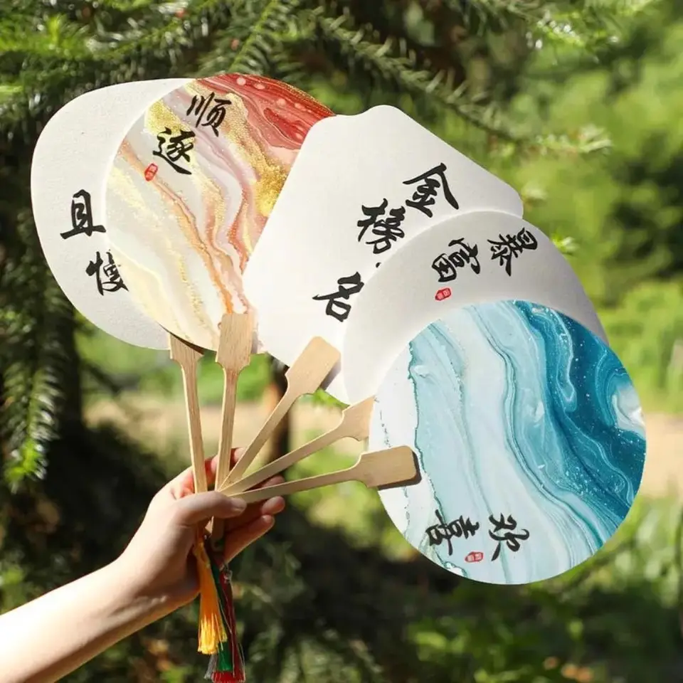 Fashion Ornament Paint Fancers, ktorí robia fanúšikovia ručne maľované ručne vyrábané ventilátor