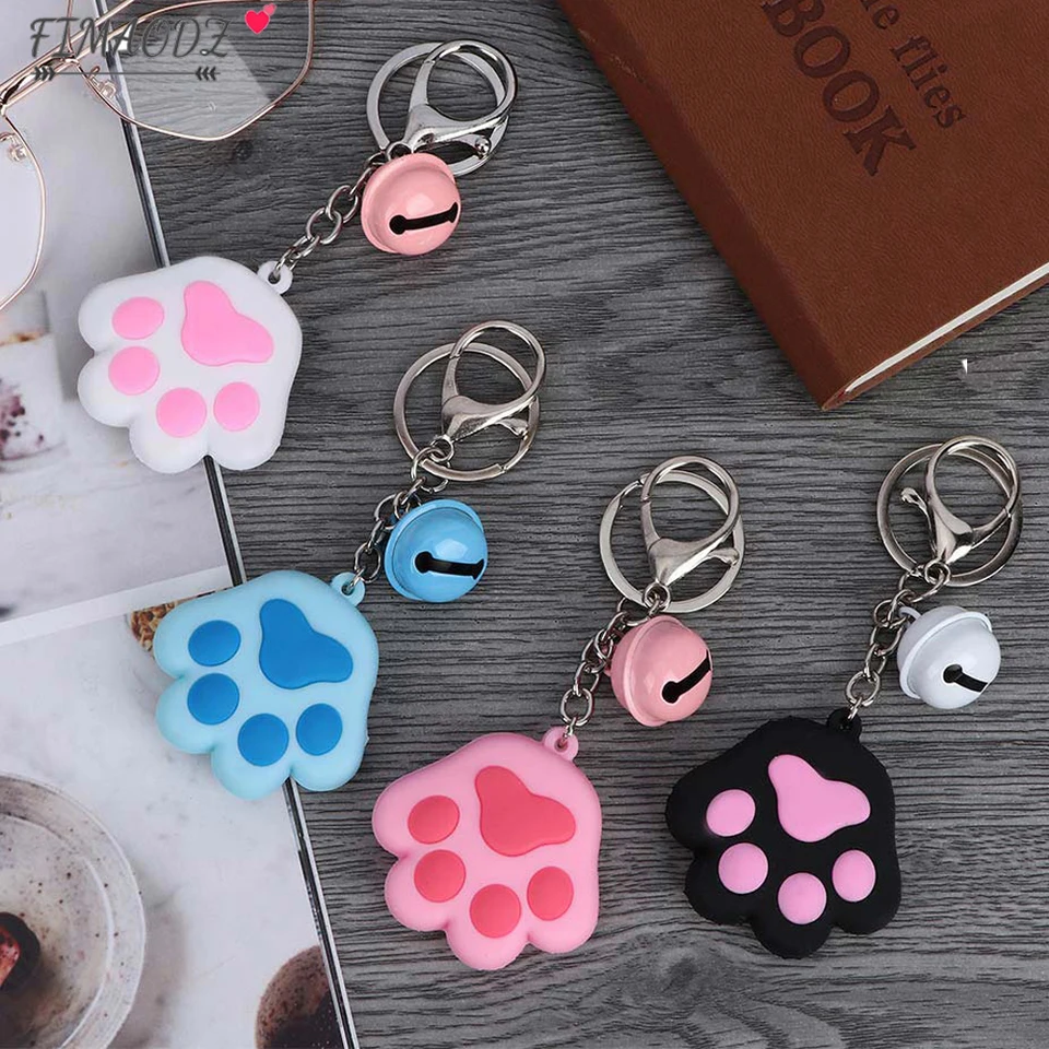 Fimao Cartoon Dog Cat Paw Keychain Soft Silikone Creative Animal Claw Bell Prívesok Kľúčový kľúče pre ženy