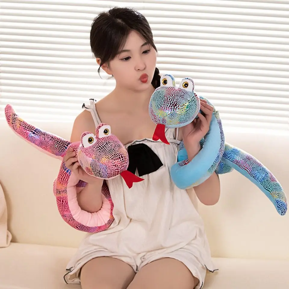 Flitrová tkanina Rok hadí plyšový hračky Simulované zvieracie had rok maskot doll plyšová čínska flitrovaná hadová bábika