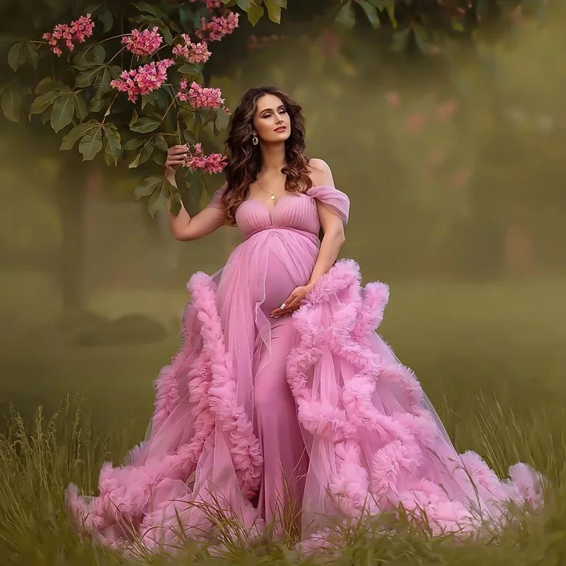 Fluffy Pink Tulle Maternity Roups na fotografiu Striehnite z ramena odstupňované volnice Tehotné ženy sa obliekajú sexy detské šaty