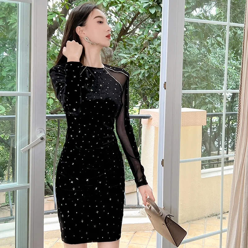 Francúzska vinobranie pružina čierna zamatová dutina z ceruzky Nové ženy o krku hviezda tlač Patchwork mesh Bodycon Party Mini oblečenie