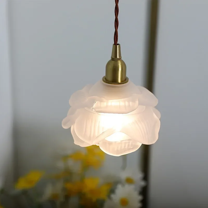 Francúzsky štýl retro kvetinové sklo prívesok Svetlá mosadze luster homestay dekoratívna lampa